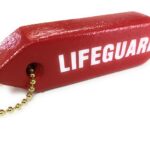 レスキューチューブキーホルダー(赤・LIFEGUARD表記)